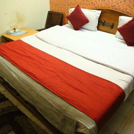 Diamond Palace Chandigarh Ngoại thất bức ảnh